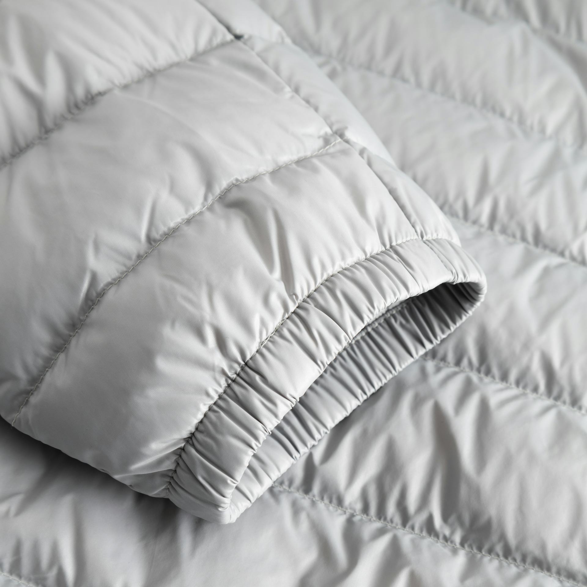 Men's Keilir Hooded Down Jacket Grey Sky