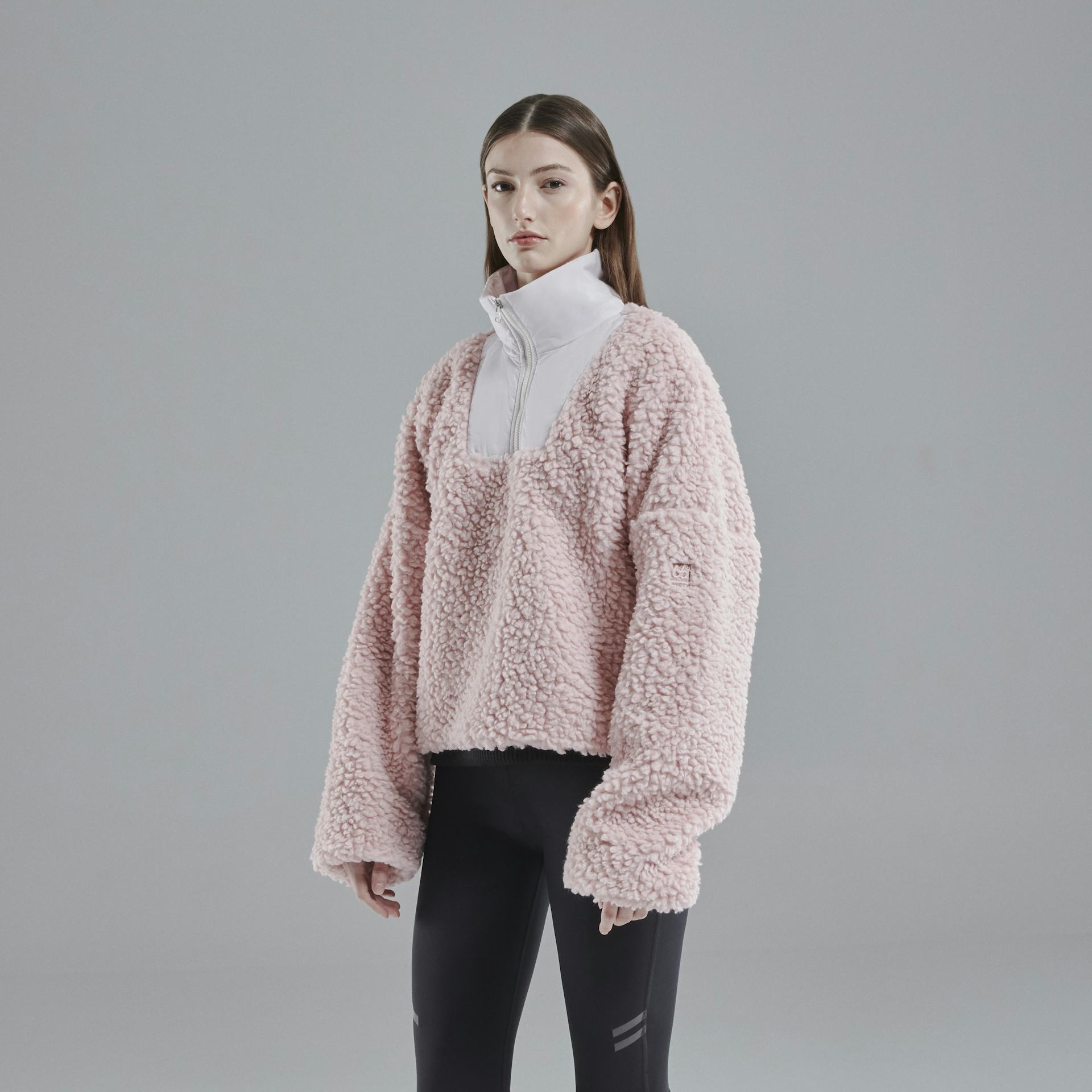 Varmahlid Shearling Zip Neck