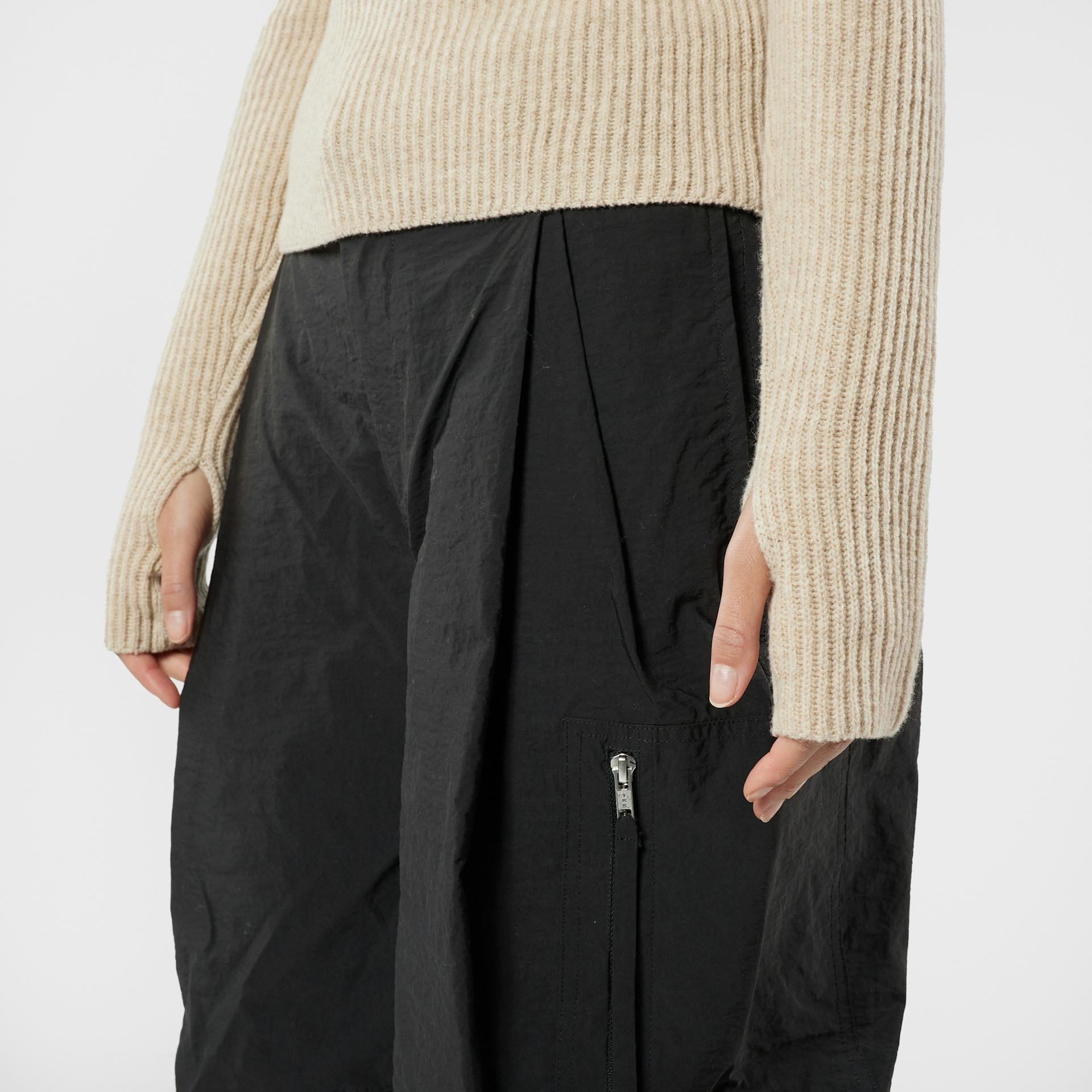 Vonarstraeti W Turtleneck